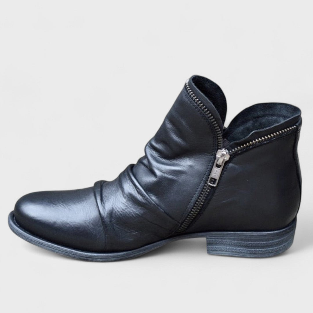 Cassia™ | Edgy Zip Boots