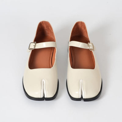 Nivora™ | Retro Split-Toe Flats