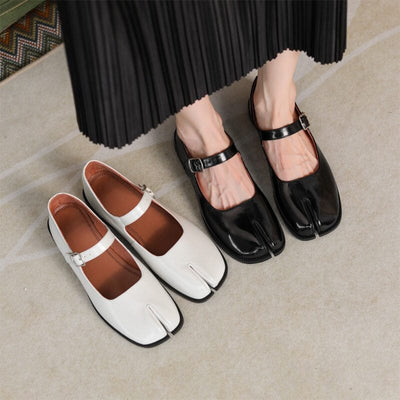 Nivora™ | Retro Split-Toe Flats