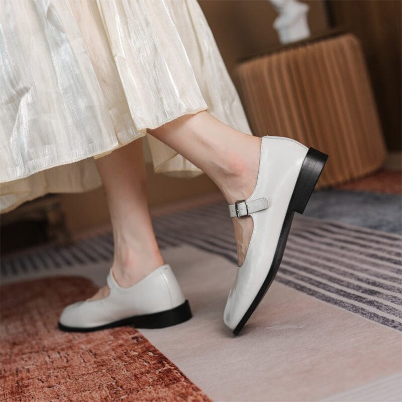 Nivora™ | Retro Split-Toe Flats
