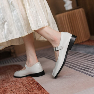 Nivora™ | Retro Split-Toe Flats